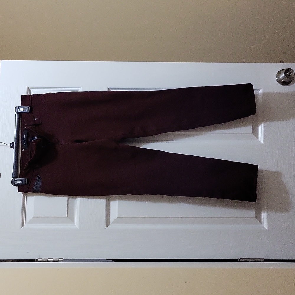 Lot of 4 size 8 Calvin Klein Jeans jeggings, maroon, pine green, gray, black